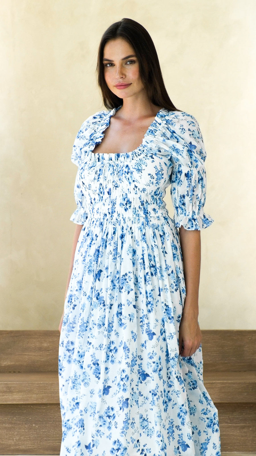 Zoe Dress In Blue Peony – Maternity Friendly Dresses – NOMINO